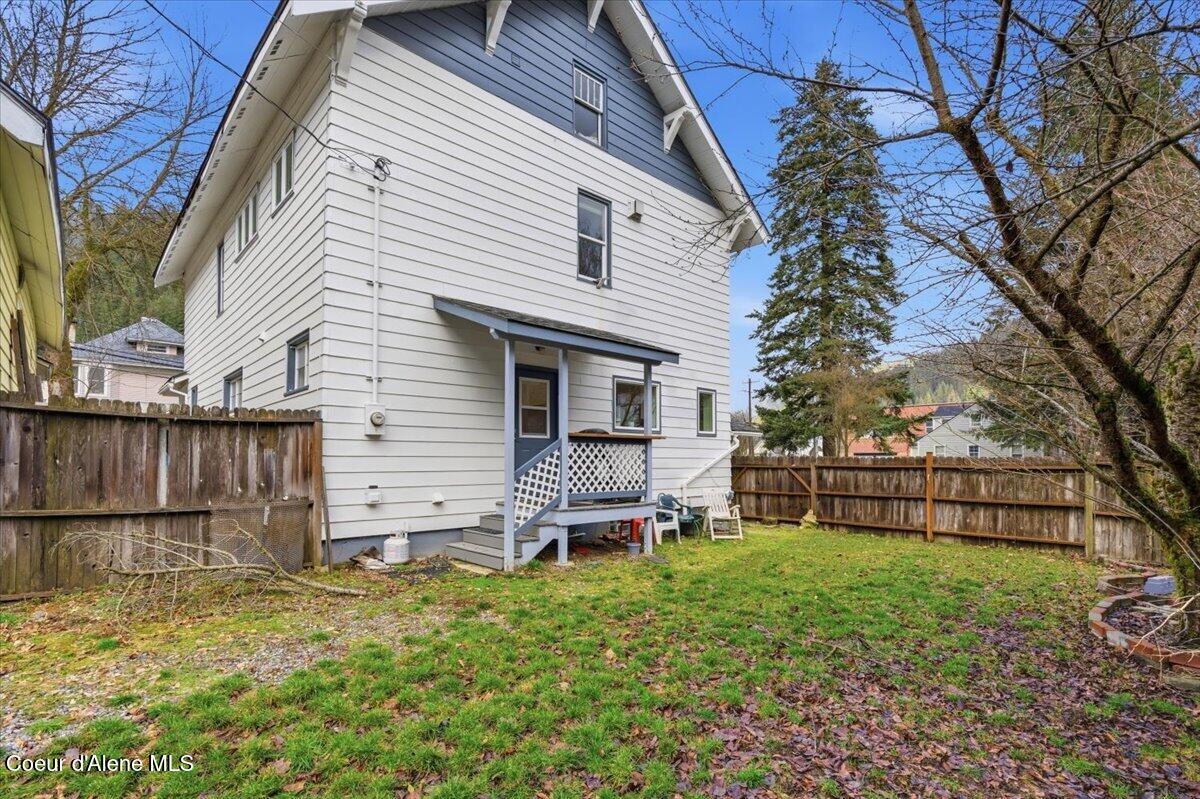 303 3rd Street Wallace, ID 83873 - Photo 34 of 36 34-303 3rd St_RedHogMedia