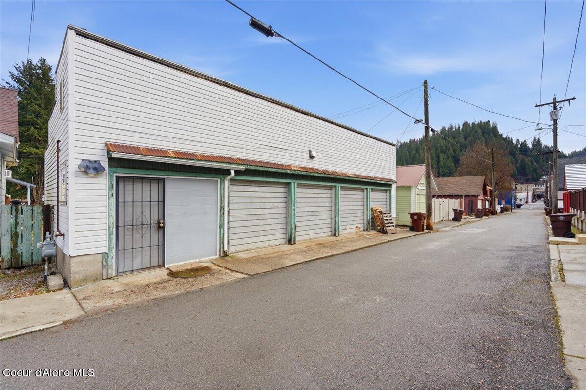 303 3rd Street Wallace, ID 83873 - Photo 35 of 36 35-303 3rd St_RedHogMedia