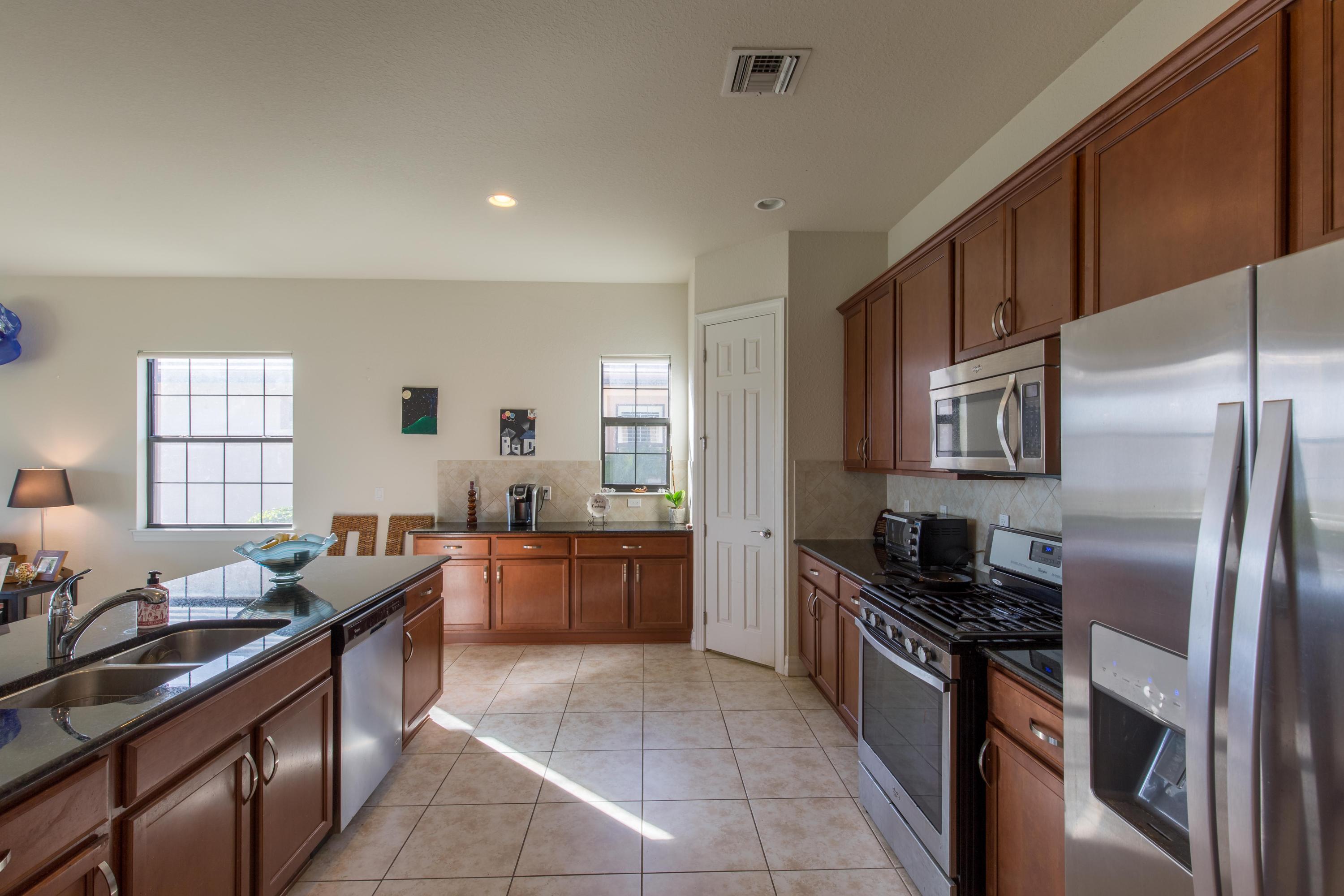 10640 Pisa Road Wellington, FL 33414 - Photo 6 of 22 6