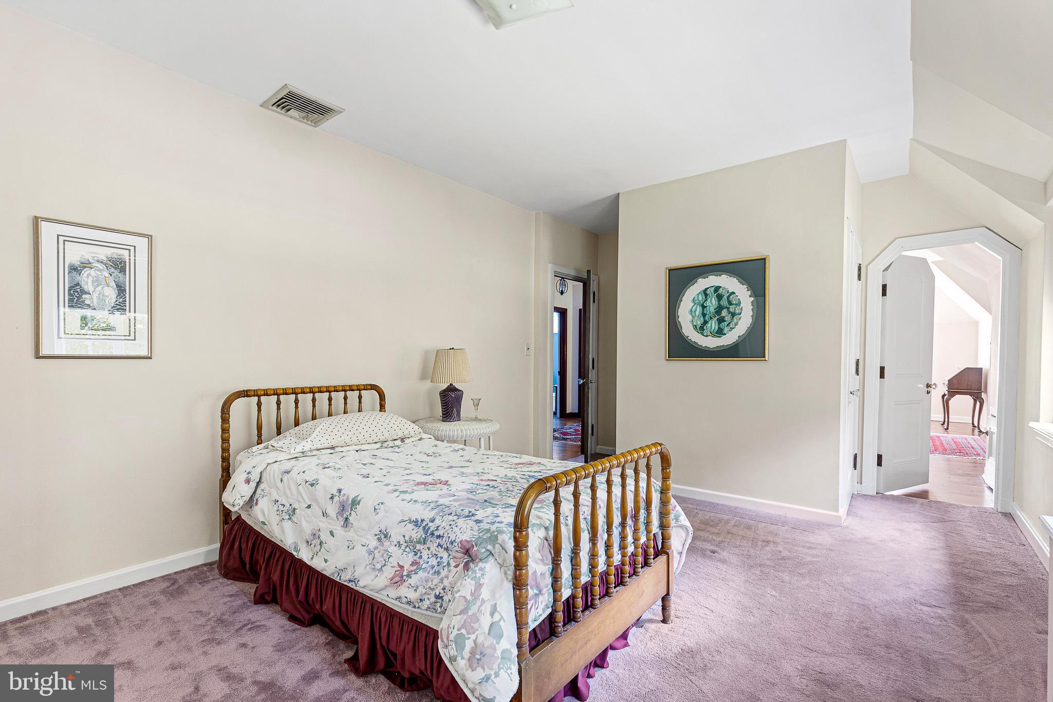 902 North Dupont Road Wilmington, DE 19807 - Photo 12 of 35