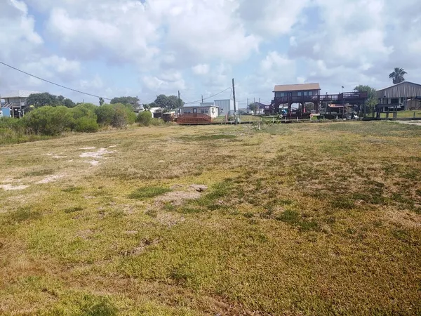 $79,900 | 993 Neptune, Sargent, TX 77414