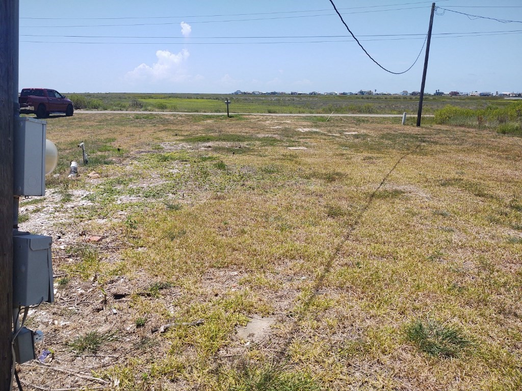 993 Neptune Sargent, TX 77414 - Photo 5 of 5