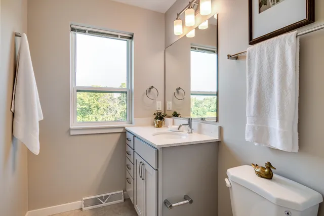 $407,500 | 2674 Notre Dame Drive, Unit 706, Fitchburg, WI 53711