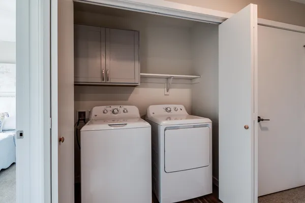 $407,500 | 2674 Notre Dame Drive, Unit 706, Fitchburg, WI 53711