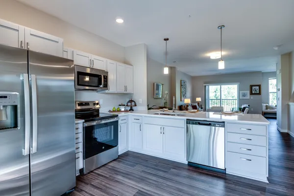 $407,500 | 2674 Notre Dame Drive, Unit 706, Fitchburg, WI 53711