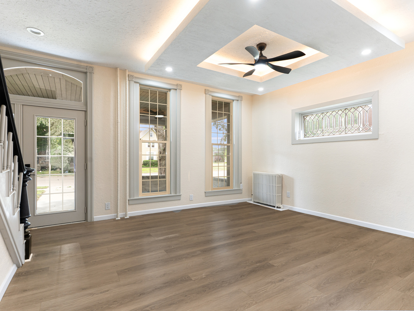 608 2nd Avenue Sterling, IL 61081 - Photo 5 of 46
