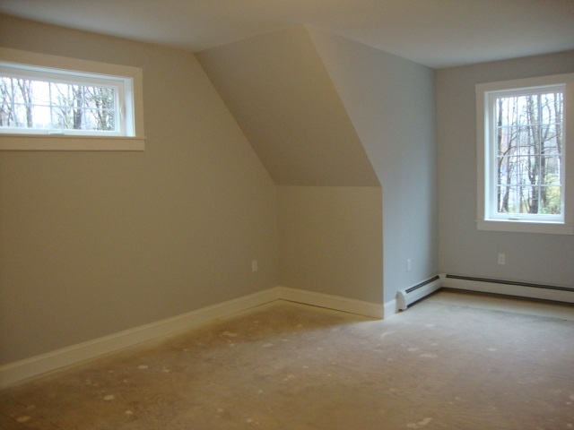 202 Grant Road Newmarket, NH 03857 - Photo 12 of 12 Gallery Image 12