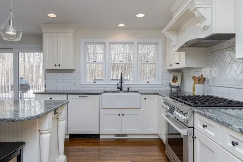 $935,000 | 53 McLains Woods Road, Groton, MA 01450