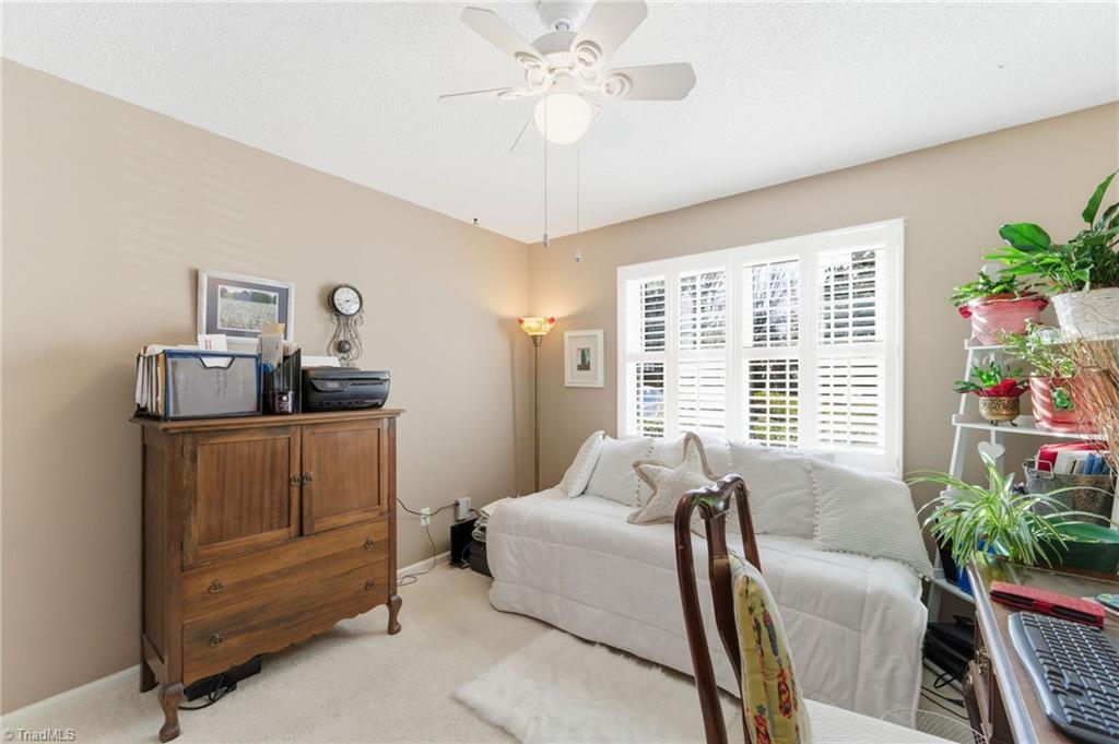 2229 New Garden Road Greensboro, NC 27410 - Photo 18 of 28