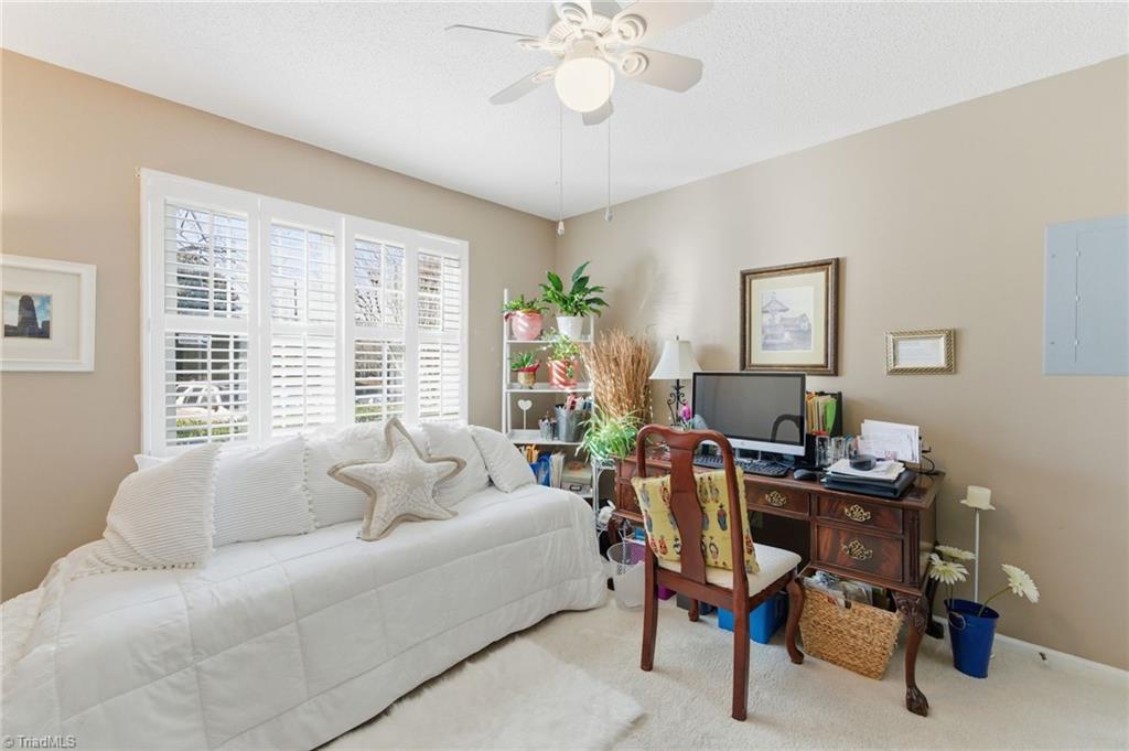 2229 New Garden Road Greensboro, NC 27410 - Photo 19 of 28