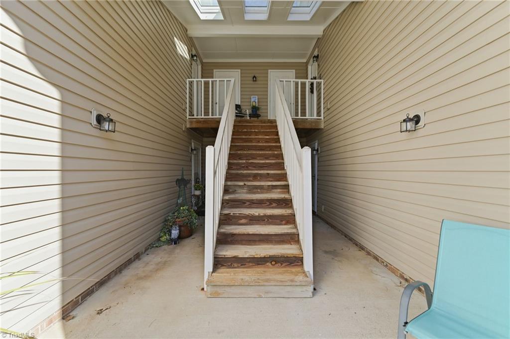 2229 New Garden Road Greensboro, NC 27410 - Photo 24 of 28