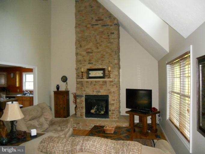 619 Old Oregon Road Front Royal, VA 22630 - Photo 15 of 23 Family Room