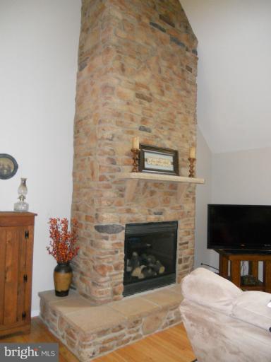 619 Old Oregon Road Front Royal, VA 22630 - Photo 4 of 23 Family Room