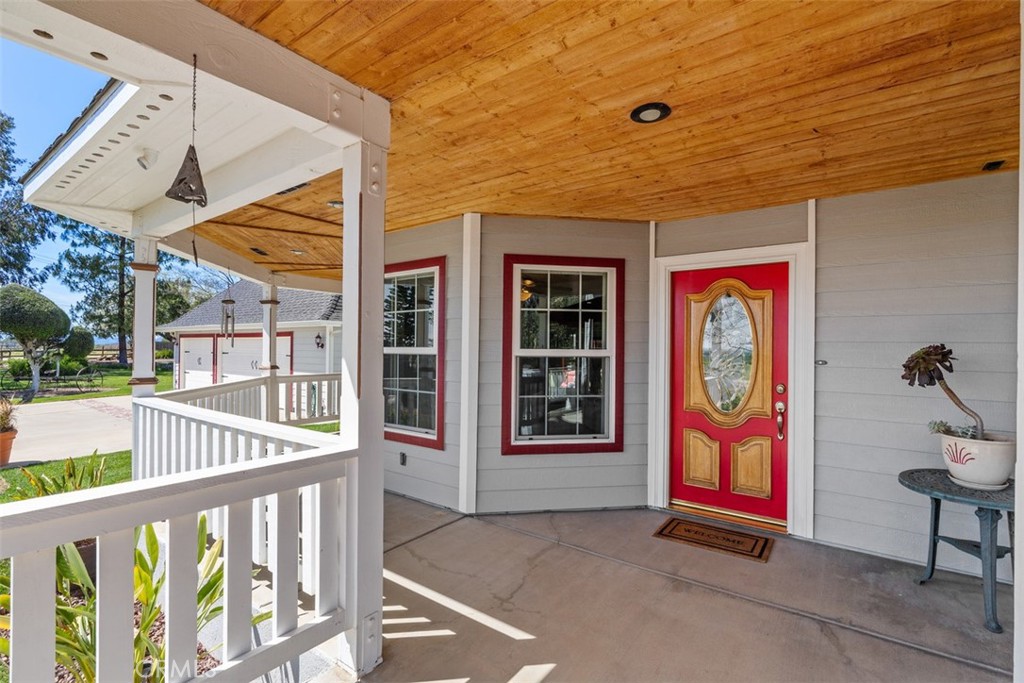 39460 Hilt Road Temecula, CA 92591 - Photo 12 of 74 a view of front door and deck area