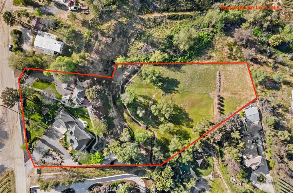 39460 Hilt Road Temecula, CA 92591 - Photo 7 of 74 Overhead aerial with approximate lot lines