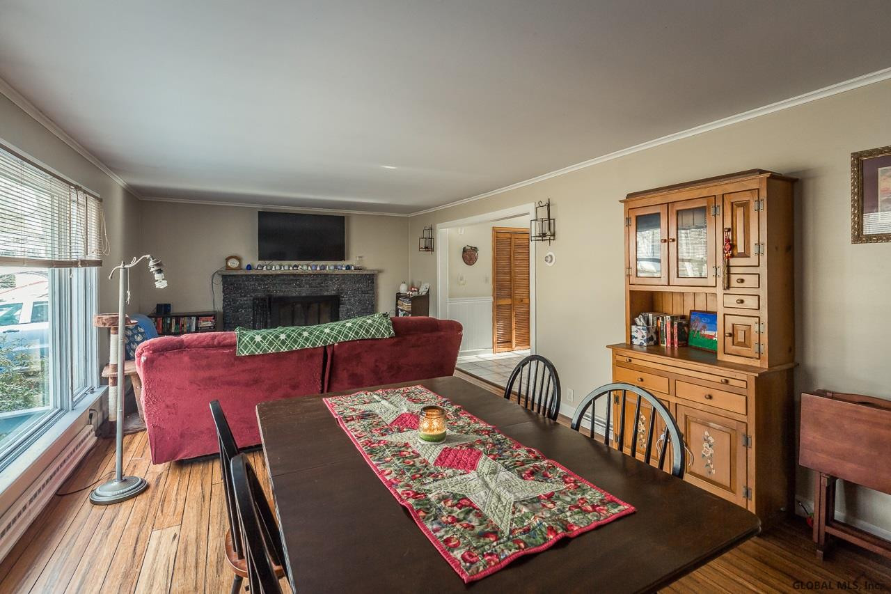 226 Calderwood Road Perth, NY 12010 - Photo 4 of 35 Photo 4