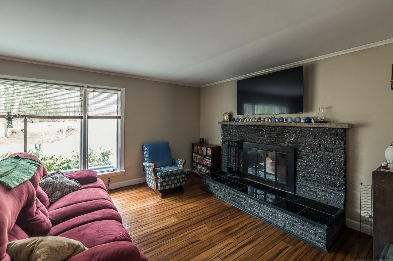226 Calderwood Road Perth, NY 12010 - Photo 5 of 35 Photo 5