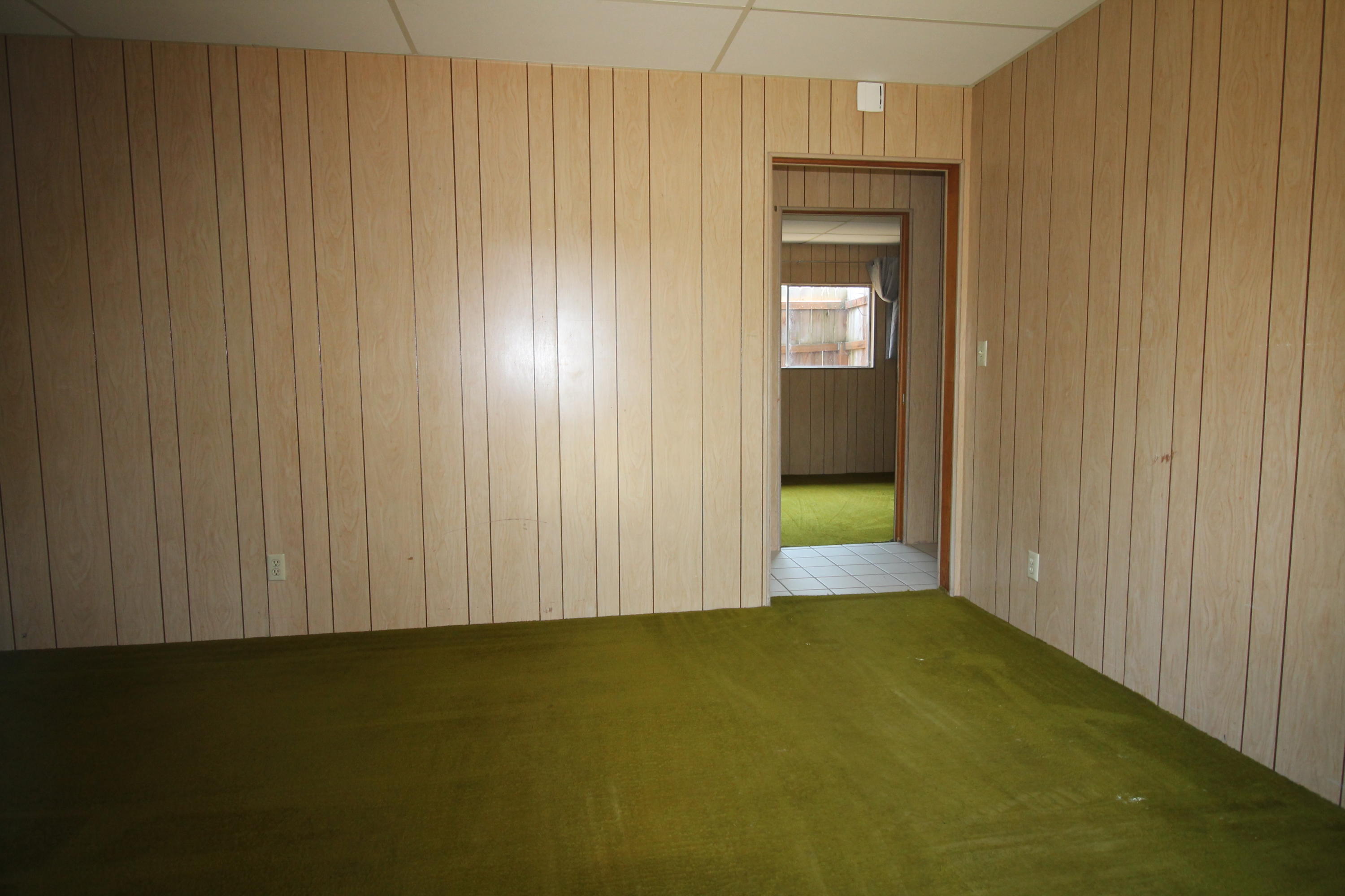 6551 Rohnerville Road Hydesville, CA 95547 - Photo 14 of 31 MIL living room