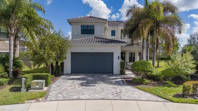 $1,195,000 | 4172 Crescent Court, Naples, FL 34119