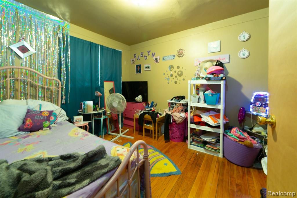 9411 Burt Road Detroit, MI 48228 - Photo 9 of 9