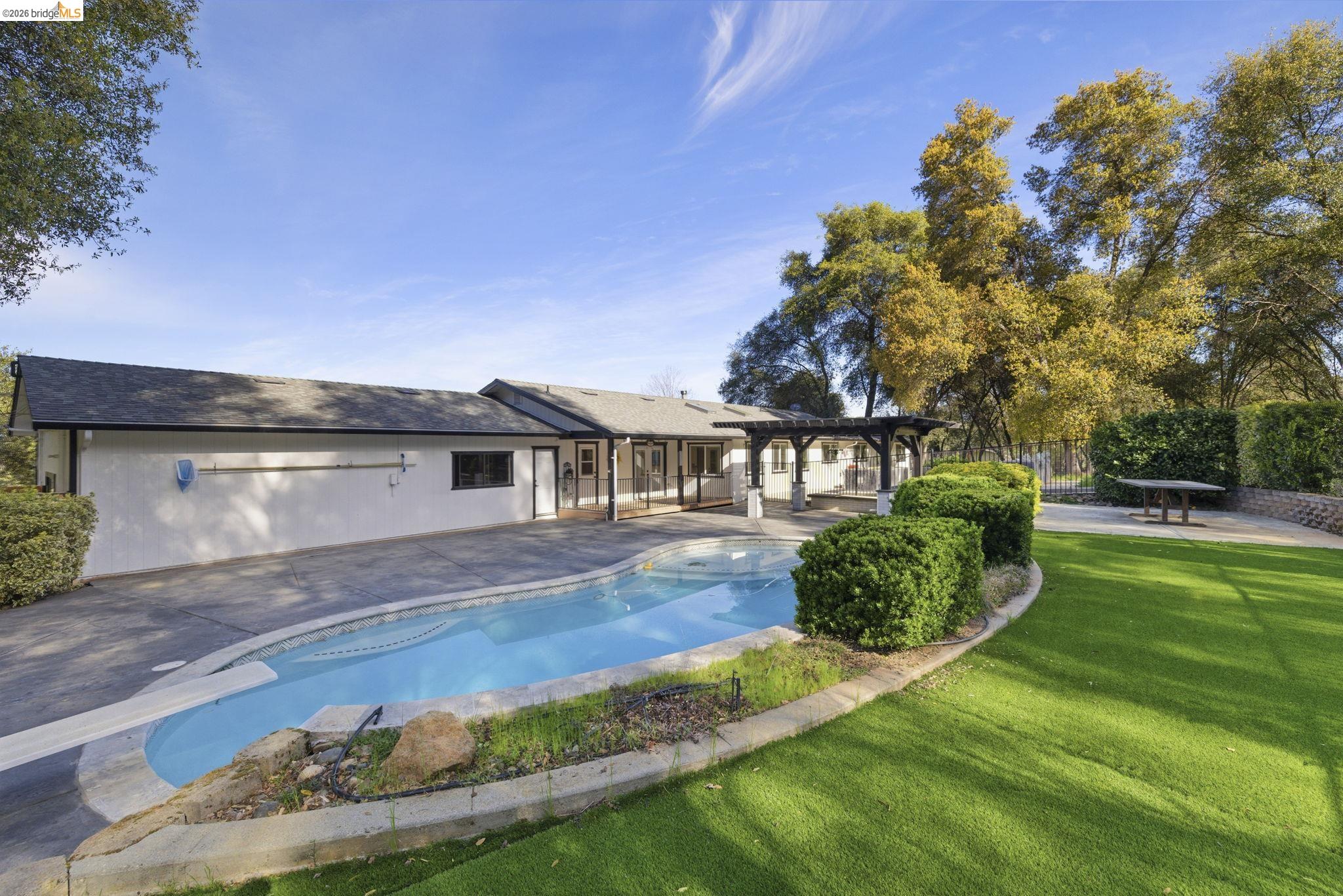 14580 Booker Road Sonora, CA 95370 - Photo 37 of 60