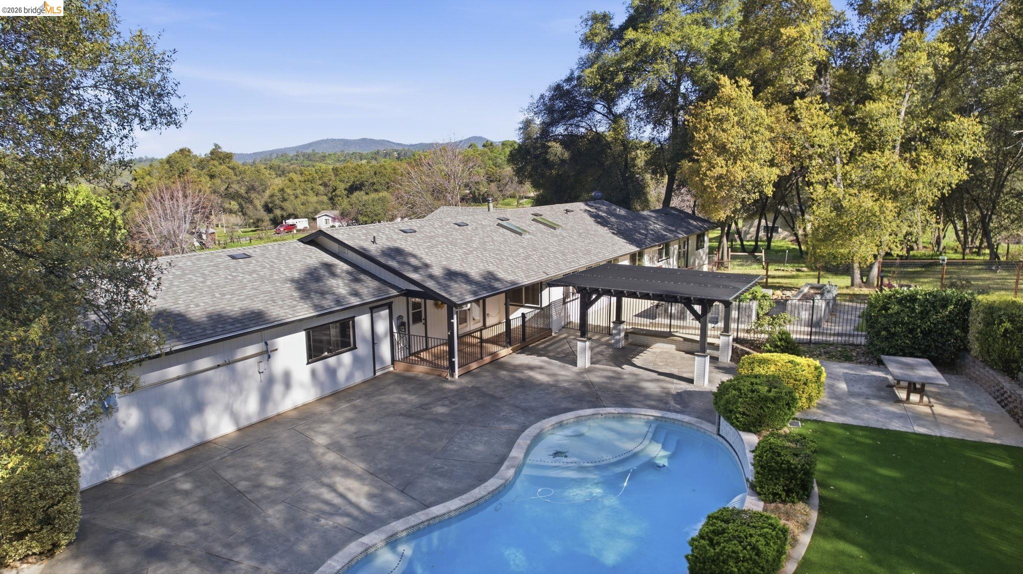 14580 Booker Road Sonora, CA 95370 - Photo 42 of 60