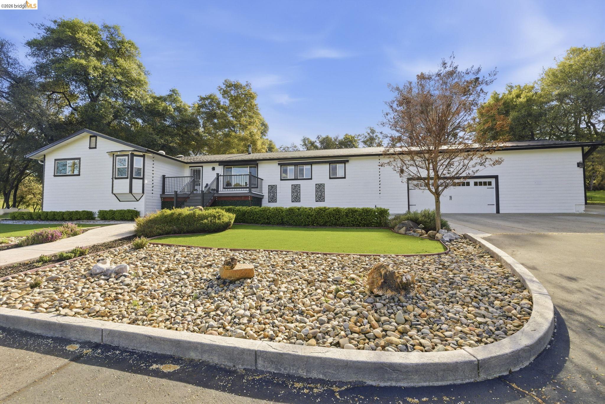 14580 Booker Road Sonora, CA 95370 - Photo 5 of 60