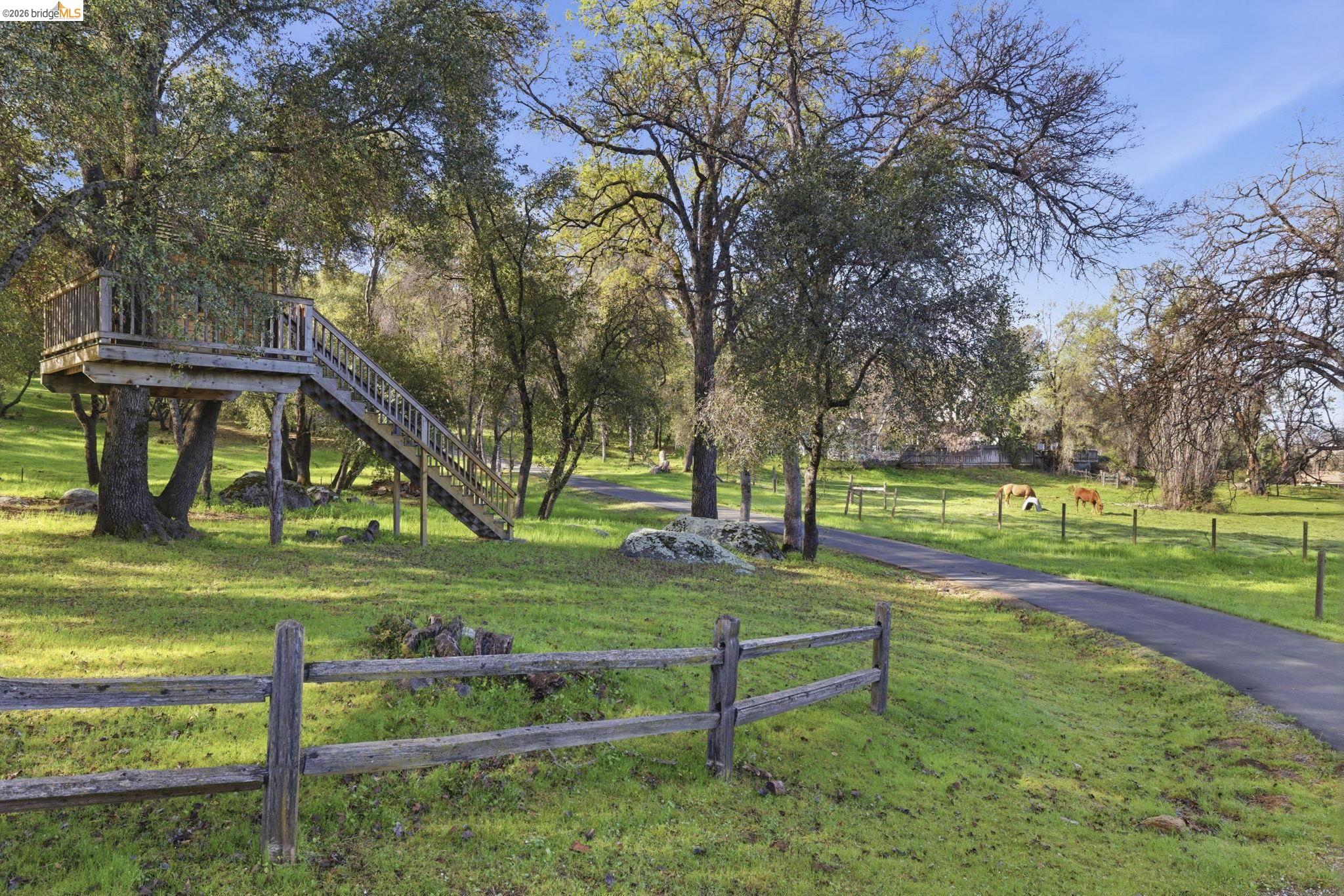 14580 Booker Road Sonora, CA 95370 - Photo 52 of 60