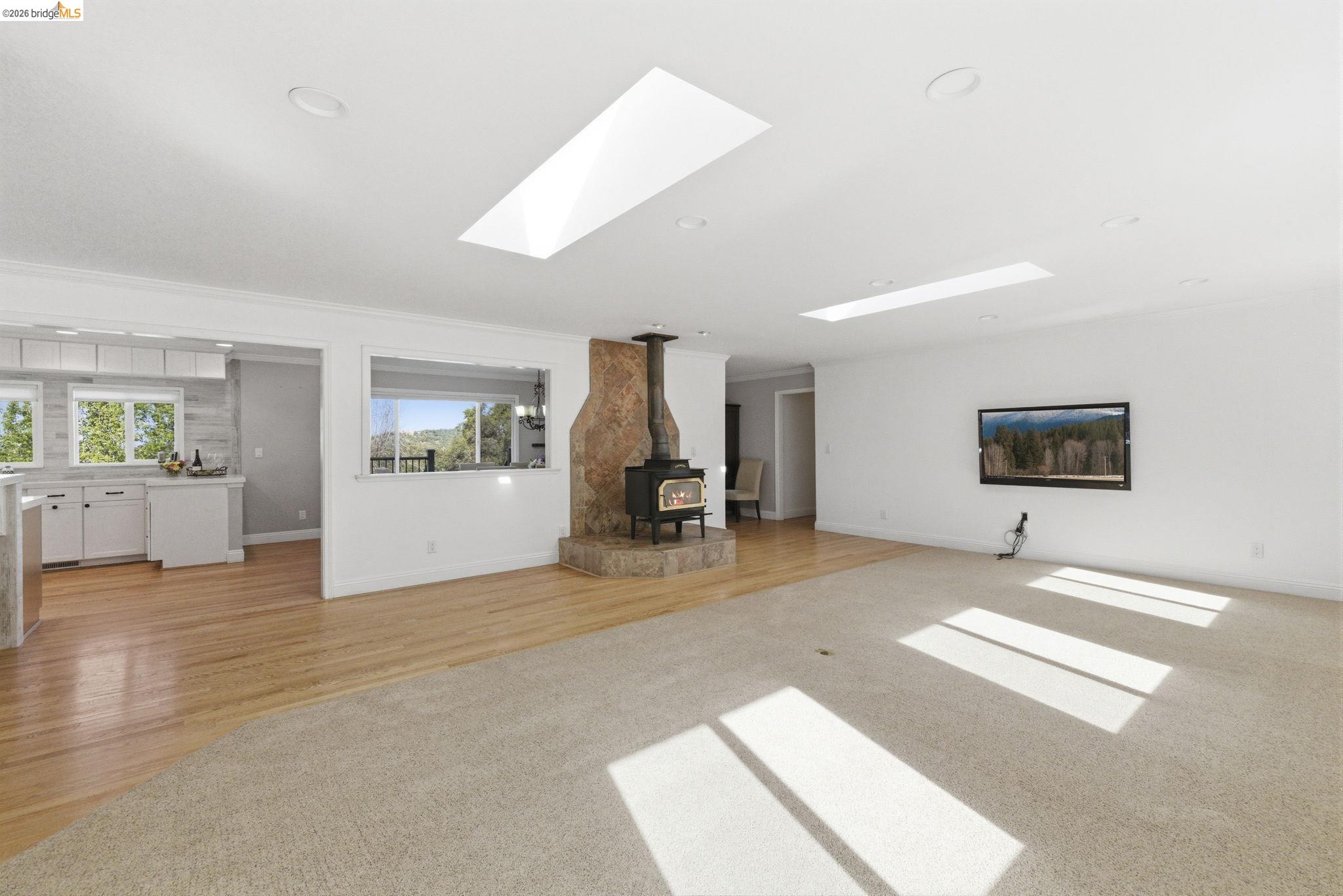 14580 Booker Road Sonora, CA 95370 - Photo 6 of 60