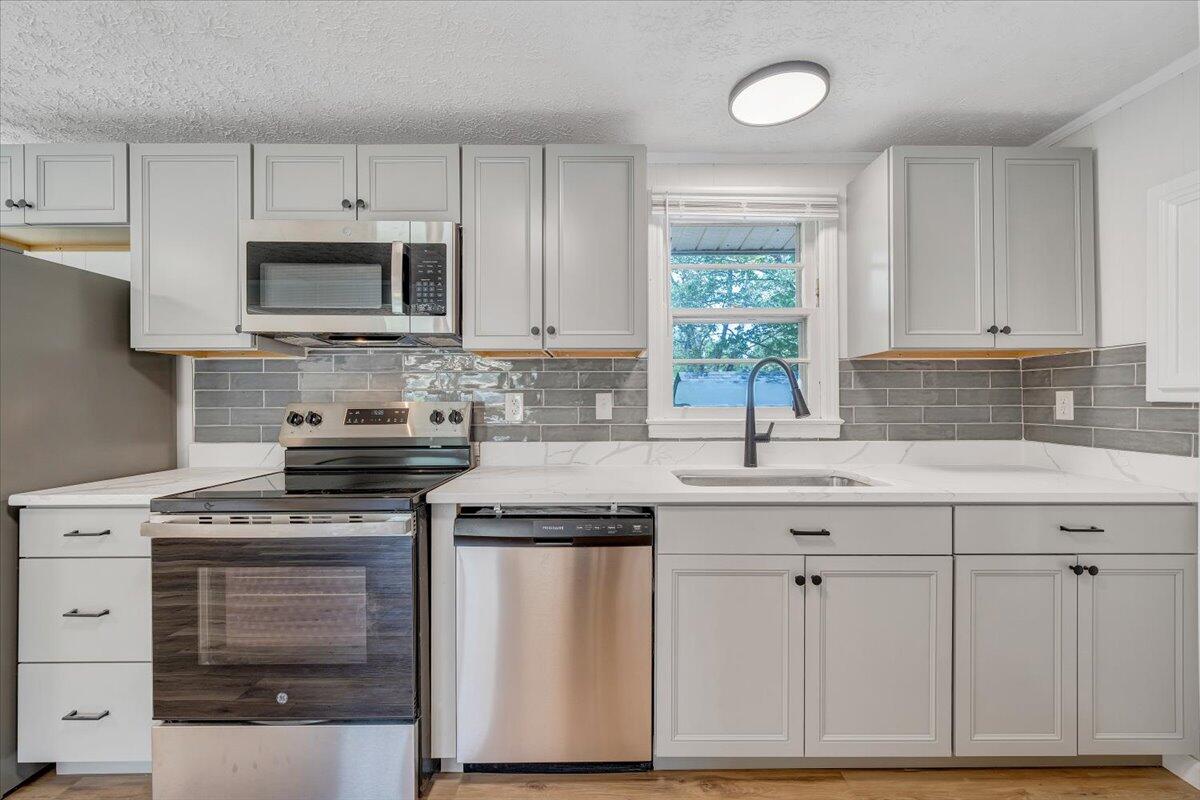 3383 Old Leaksville Road Ridgeway, VA 24148 - Photo 13 of 61 11-MIB09961