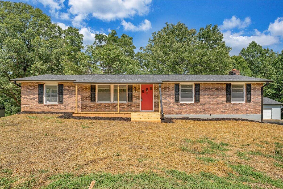3383 Old Leaksville Road Ridgeway, VA 24148 - Photo 2 of 61 37-MIB00040