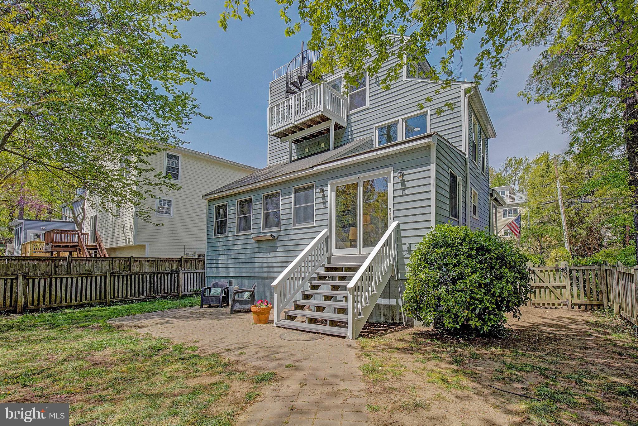1427 Howard Road Annapolis, MD 21403 - Photo 35 of 54 Fenced Rear Yard