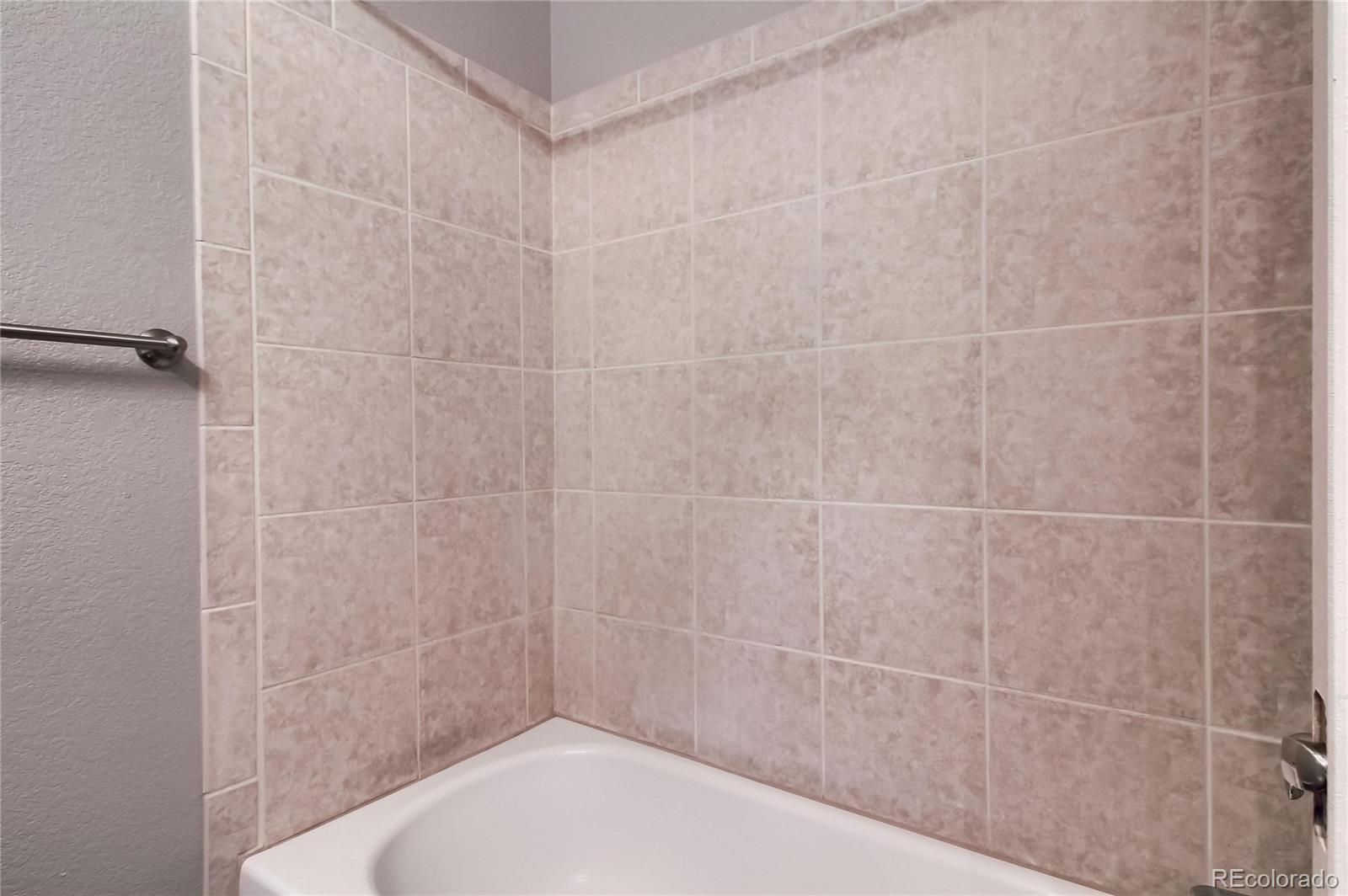 1325 South Chambers Road, Unit 104 Aurora, CO 80017 - Photo 29 of 38 Gallery Image 29