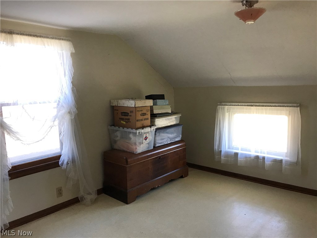 4252 North Ridge Road East Geneva, OH 44041 - Photo 6 of 20