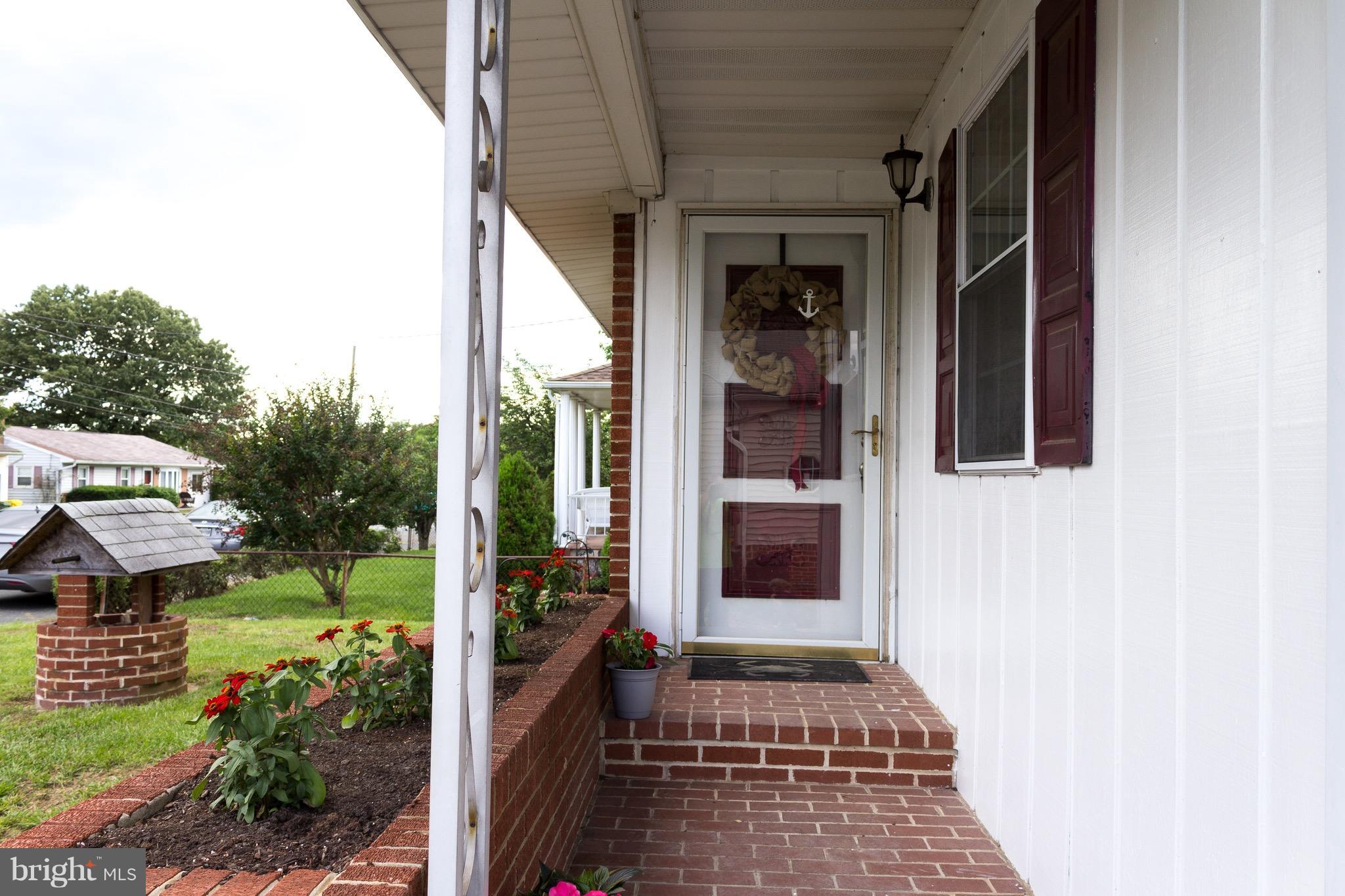 414 Holy Cross Road Baltimore, MD 21225 - Photo 2 of 23 Exterior (Front)