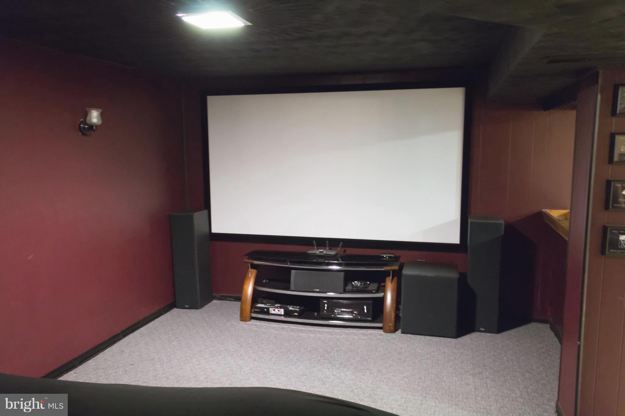 414 Holy Cross Road Baltimore, MD 21225 - Photo 19 of 23 Theater