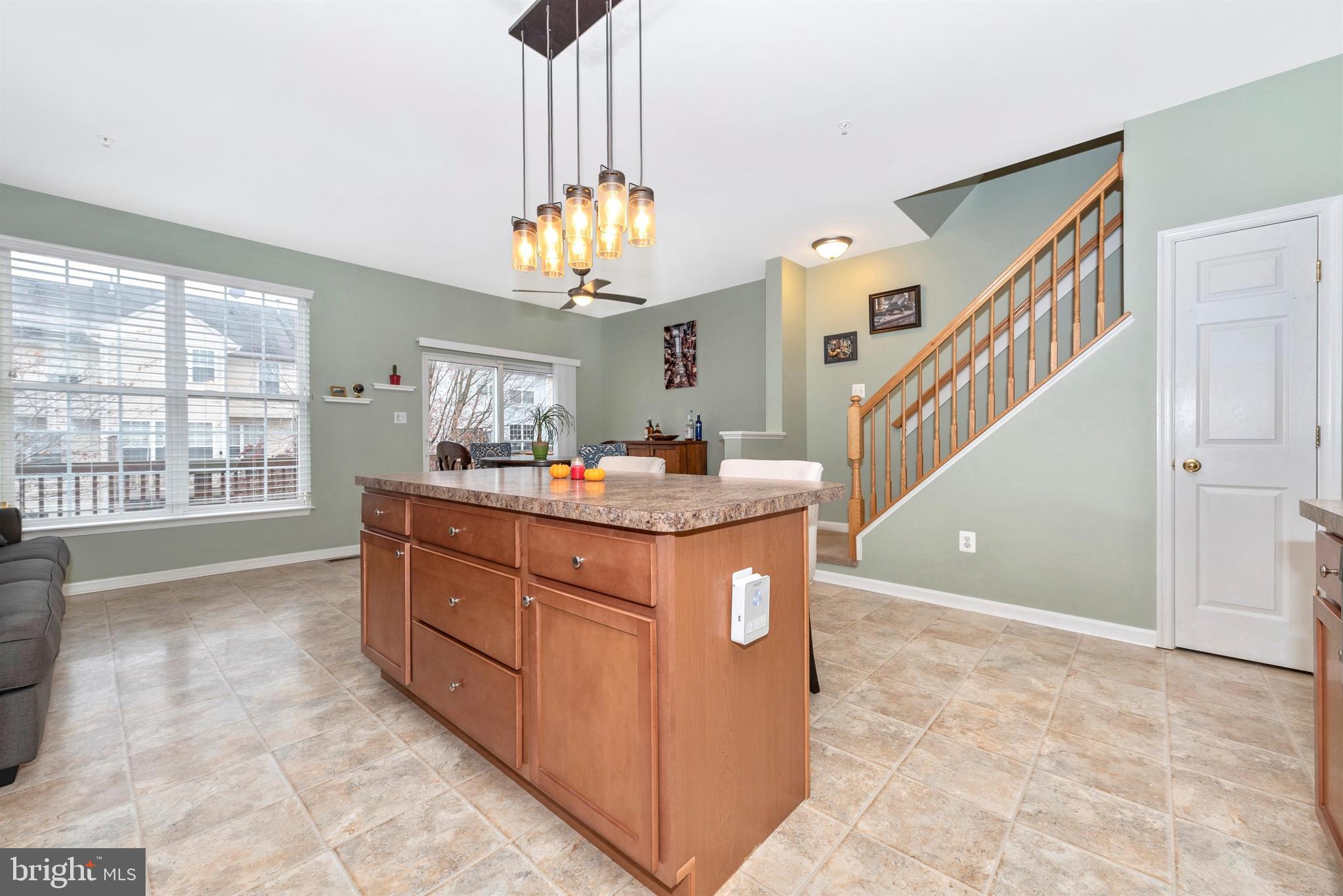 152 Fieldstone Court Frederick, MD 21702 - Photo 12 of 43 Kitchen island
