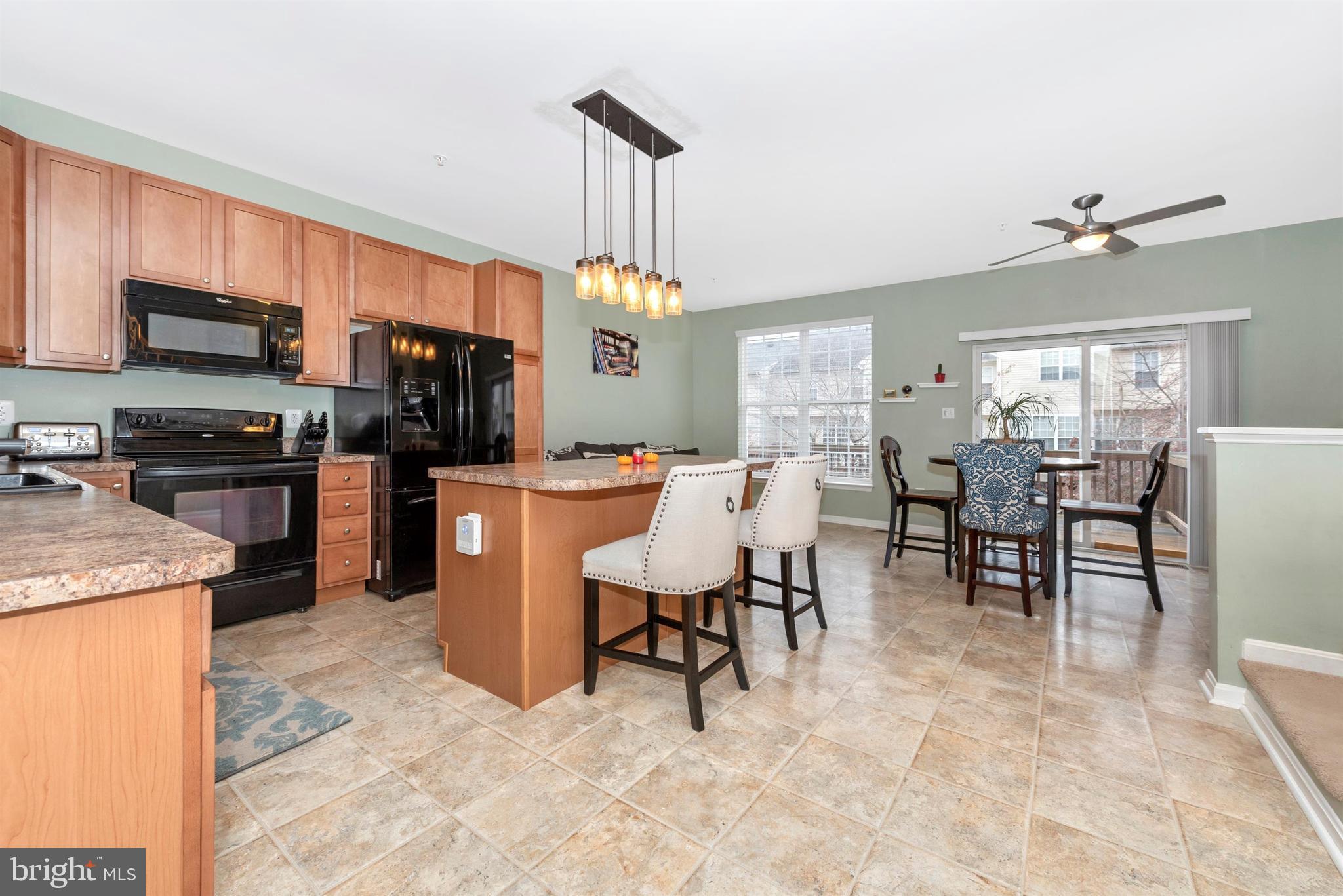 152 Fieldstone Court Frederick, MD 21702 - Photo 6 of 43 Kitchen