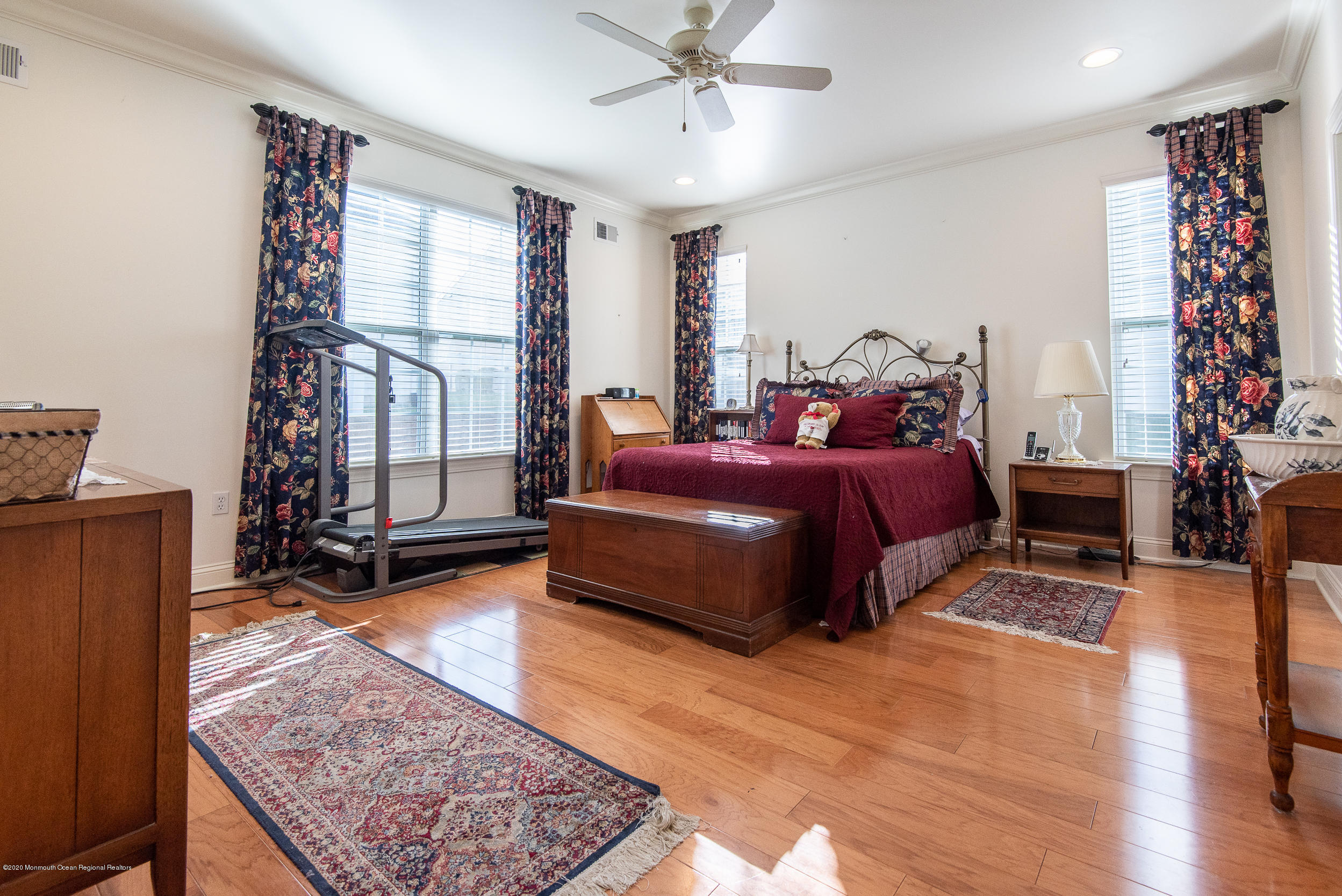 14 Tisdale Road Whiting, NJ 08759 - Photo 17 of 29 a spacious bedroom with a bed a dresser and wooden floor