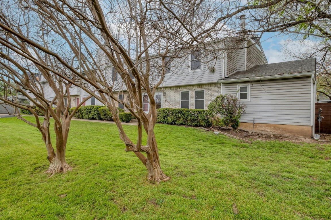 1904 Goodrich Avenue, Unit 4 Austin, TX 78704 - Photo 11 of 31 a view of backyard of house with green space