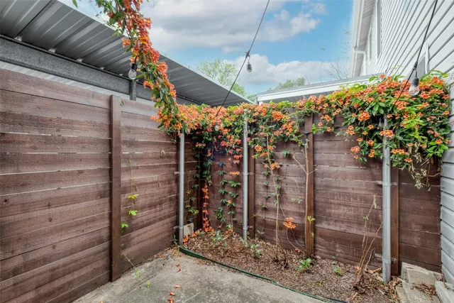 $2,395 | 1904 Goodrich Avenue, Unit 4, Austin, TX 78704