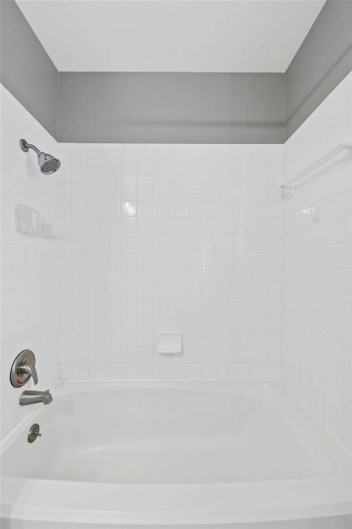 1904 Goodrich Avenue, Unit 4 Austin, TX 78704 - Photo 26 of 31 a bathroom with a bathtub