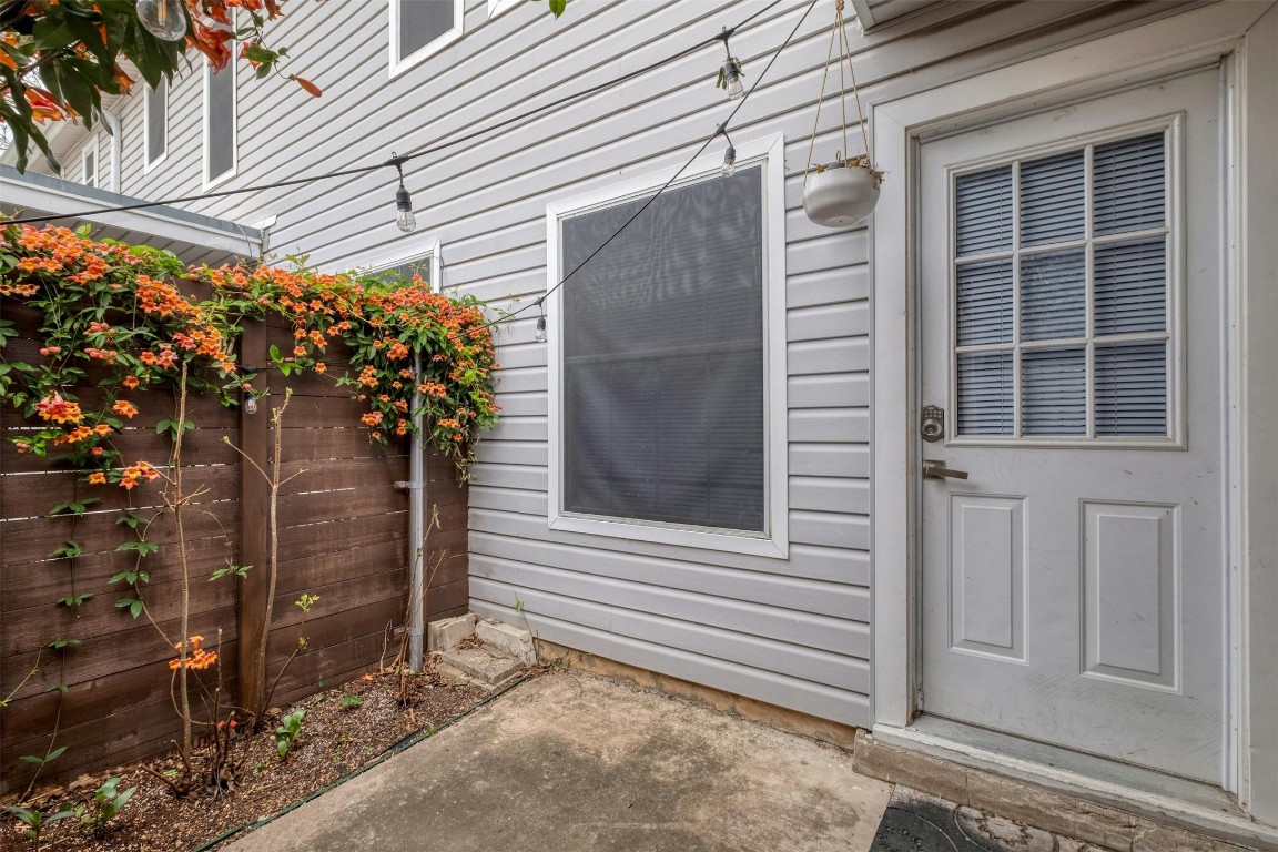 1904 Goodrich Avenue, Unit 4 Austin, TX 78704 - Photo 3 of 31 a view of door front of house