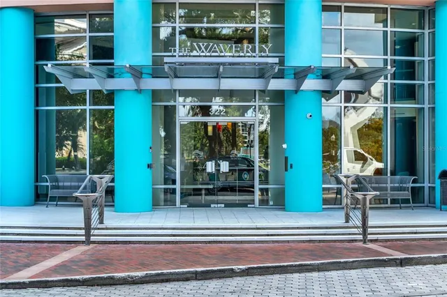 $899,000 | 322 East Central Boulevard, Unit 901, Orlando, FL 32801