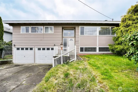 $699,950 | 8047 South 117th Street, Seattle, WA 98178