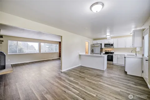 $699,950 | 8047 South 117th Street, Seattle, WA 98178