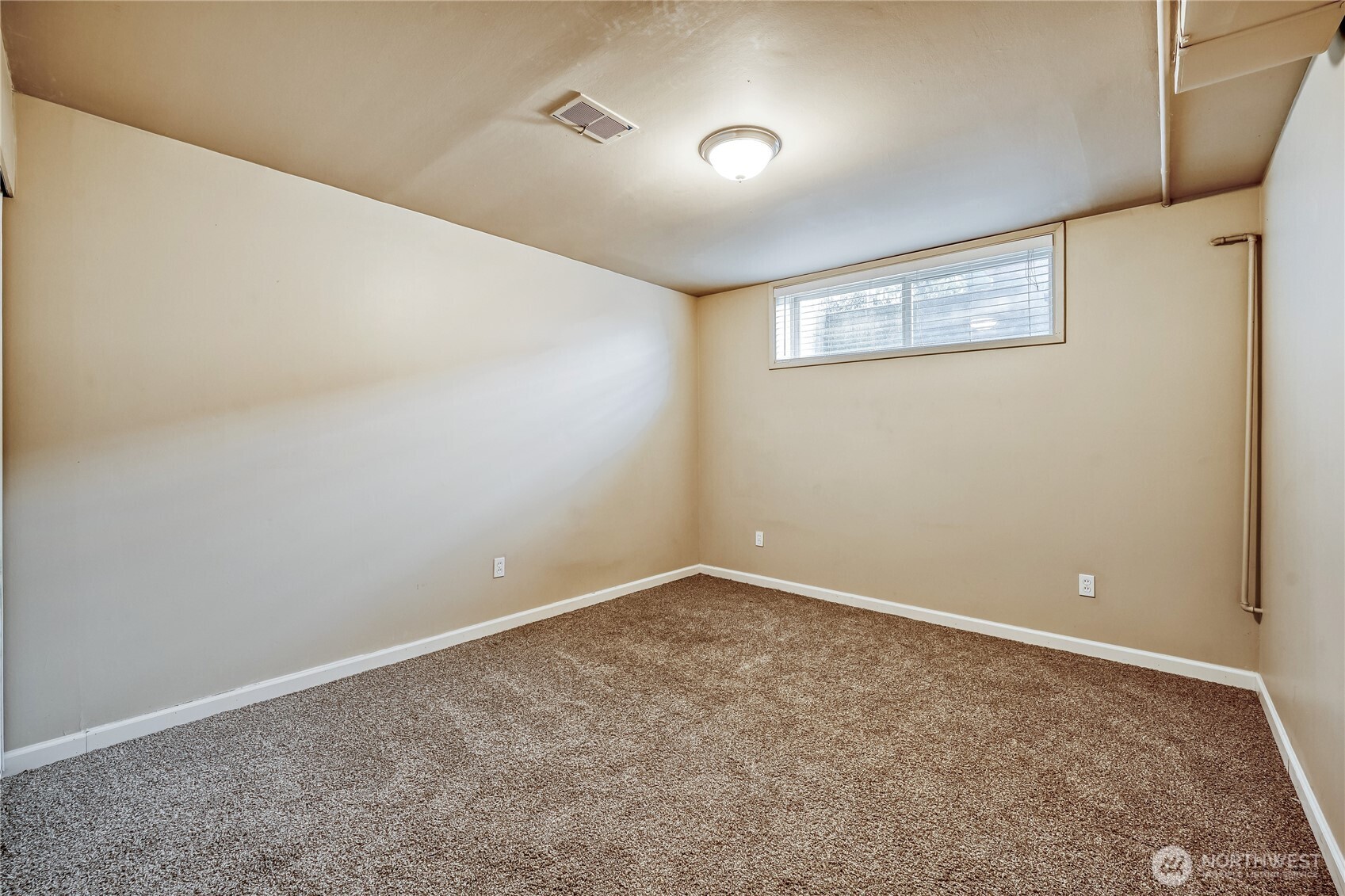 8047 South 117th Street Seattle, WA 98178 - Photo 19 of 28