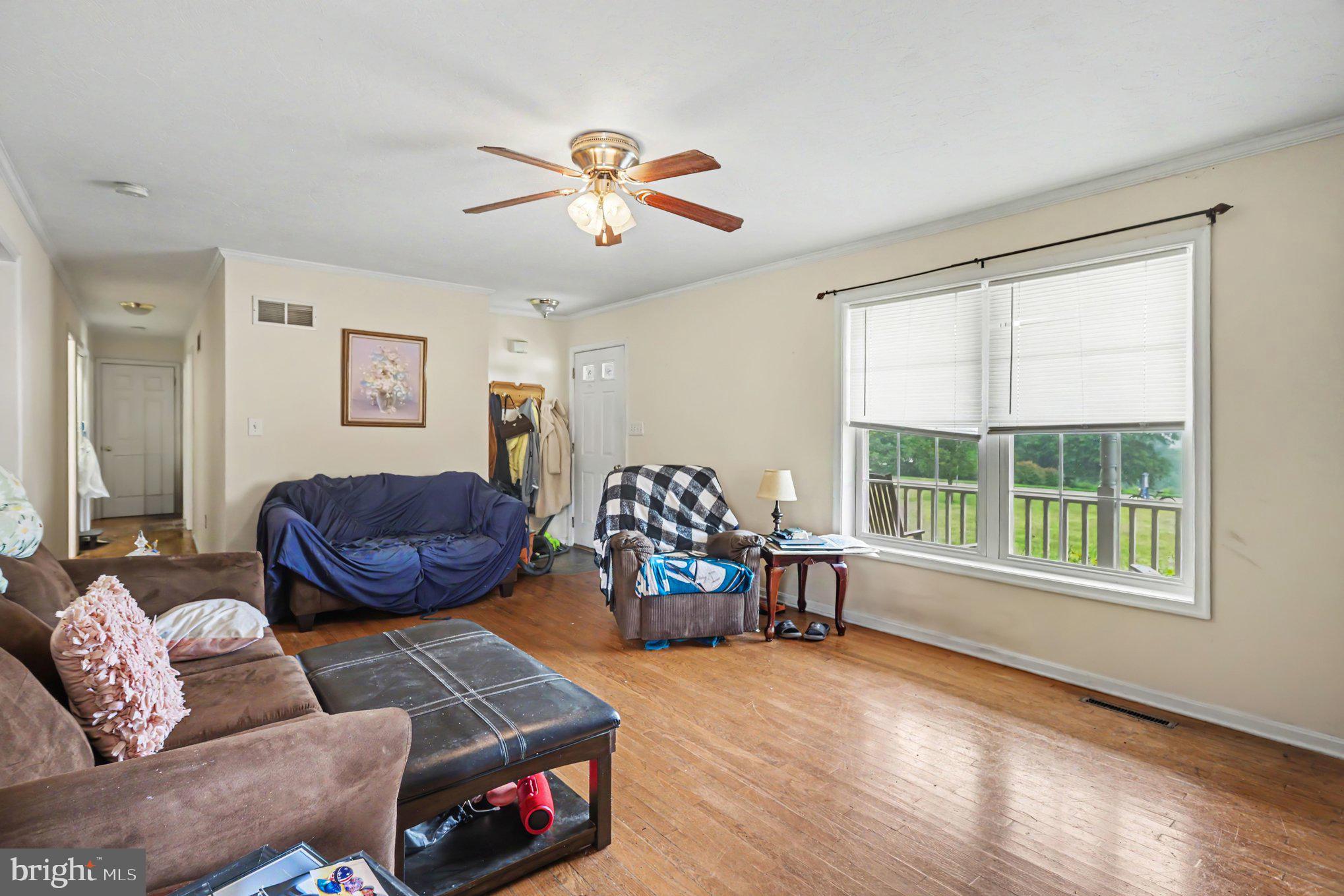 1623 Old Carlisle Road Aspers, PA 17304 - Photo 8 of 49 Gallery Image 8