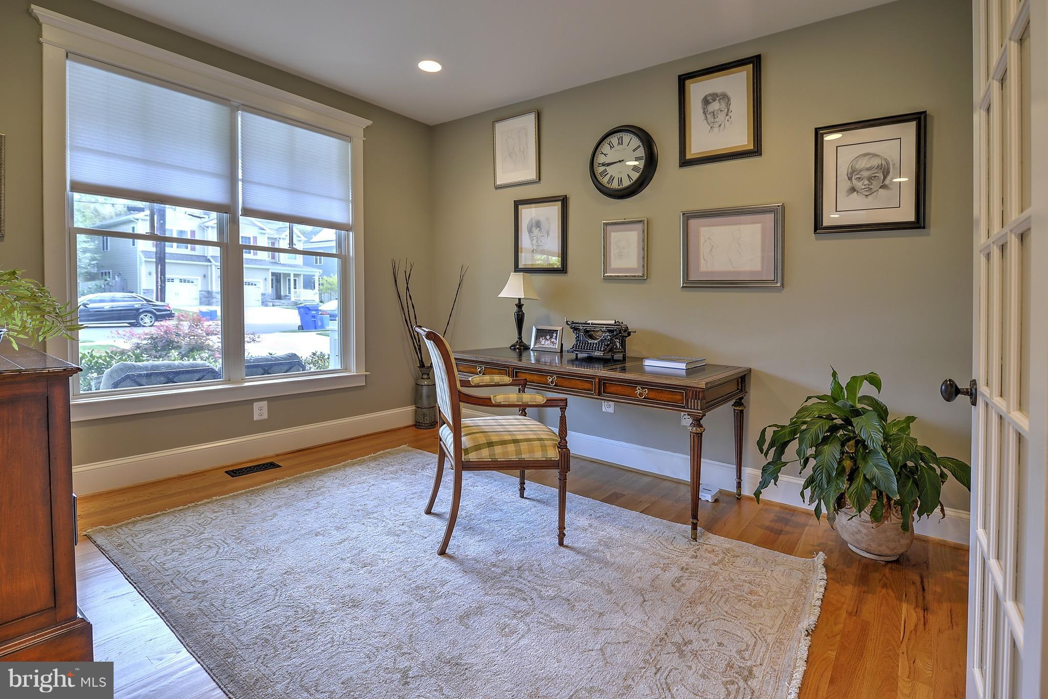 5813 Ipswich Road Bethesda, MD 20814 - Photo 12 of 30 Interior (General)