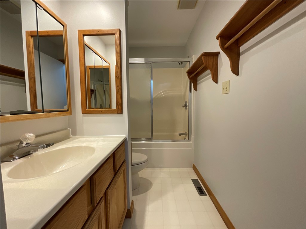 2400 North Raney Street Effingham, IL 62401 - Photo 19 of 25